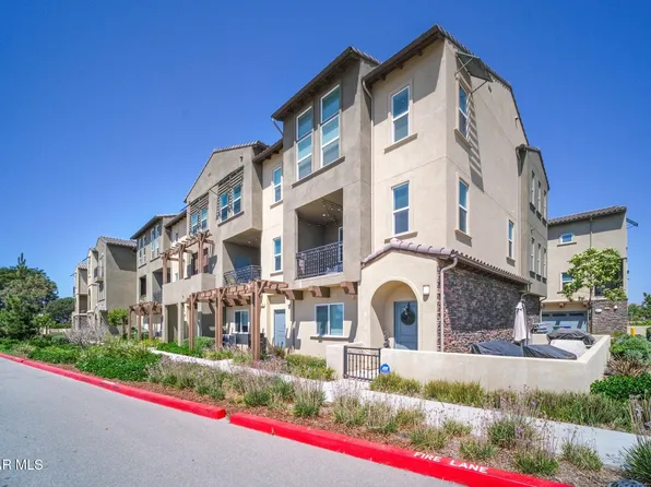 381 Rendar Ln, Camarillo, CA 93012
