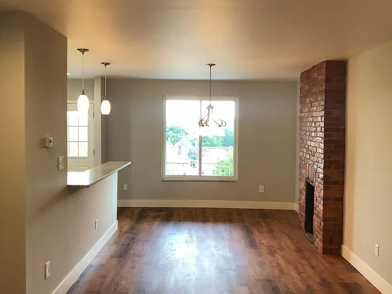 539 Forest Ave — Photo 3