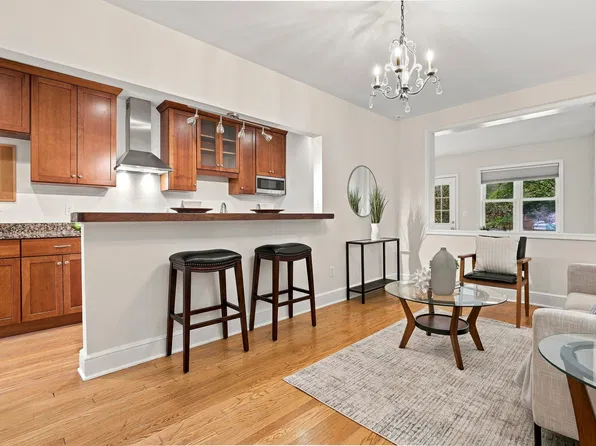 1836 Independence Ave SE APT 4, Washington, DC 20003