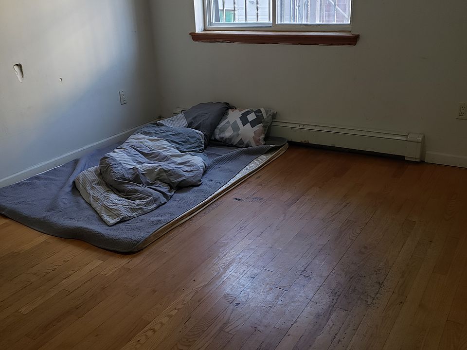 2nd image of 5913 136th St #1