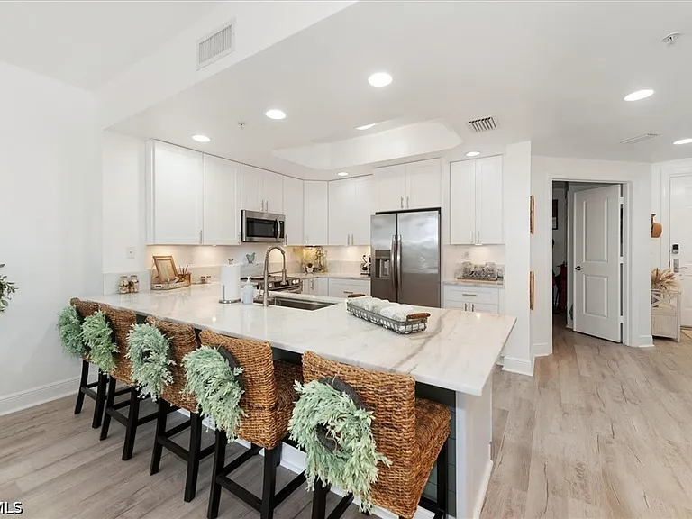 3414 Hancock Bridge Pkwy #403 — Photo 9