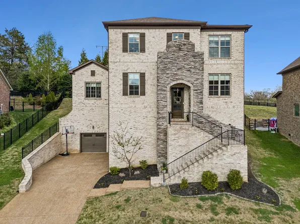 7113 Natchez Pointe Pl, Nashville, TN 37221