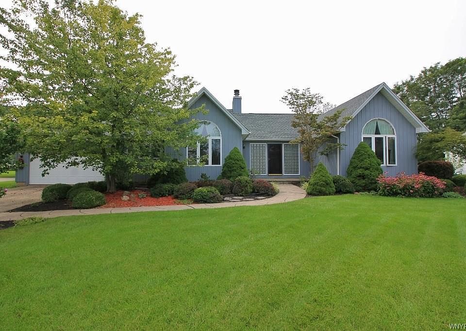 1st image of 9405 Willowwood Dr
