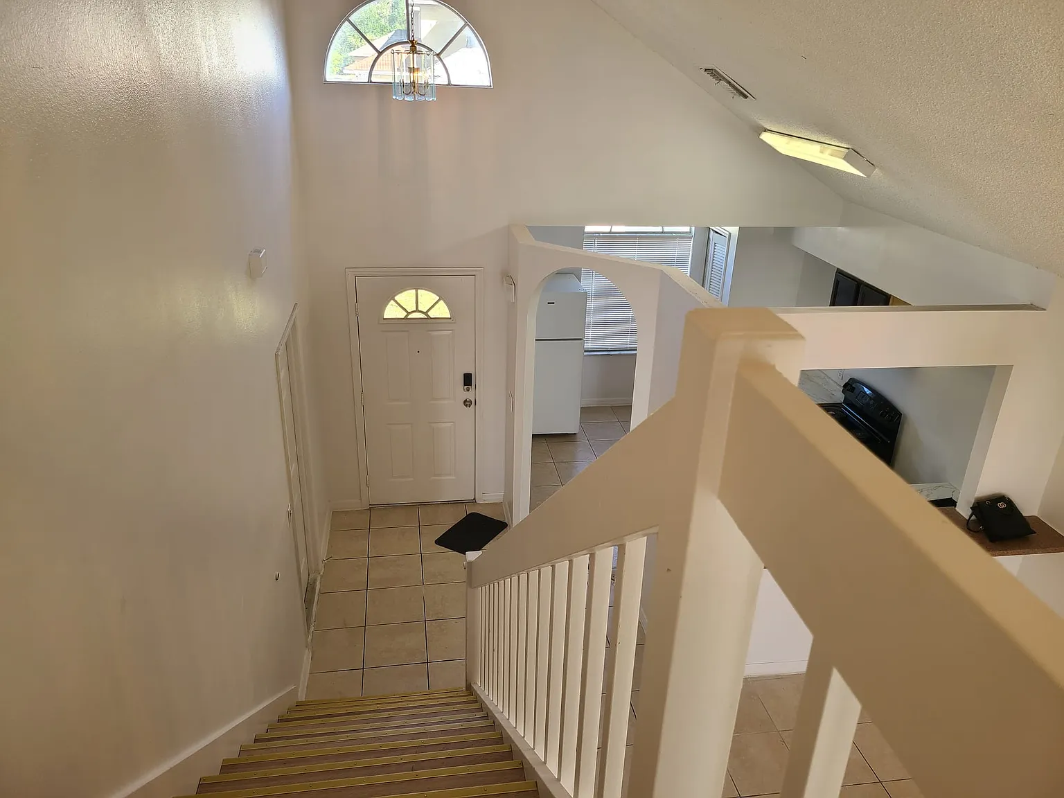 3 bed, 1499 sqft, $2,000 — Photo 4