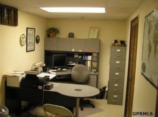 12865 A St, Omaha, NE 68144