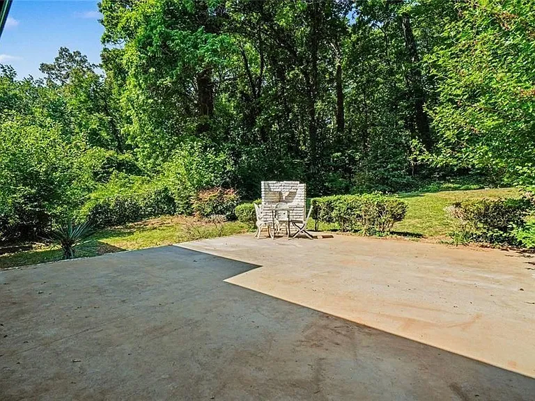2637 Casher Dr — Photo 22