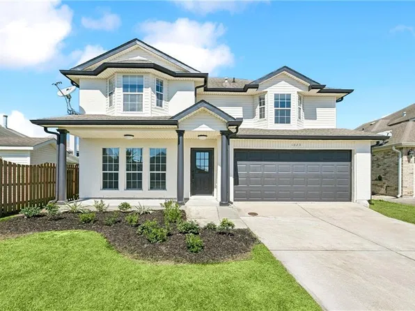 1023 Wyndham N, Gretna, LA 70056