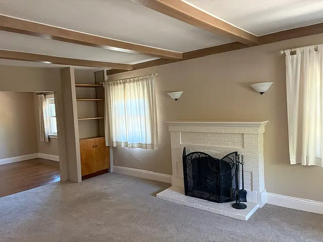 1339 California Dr — Photo 10