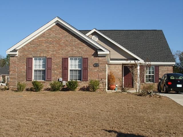 2nd image of 20 Easter Lilly Ct