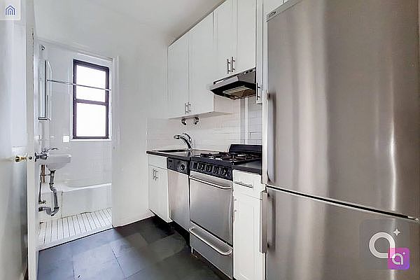 1st image of 339 E 77th St APT 4W