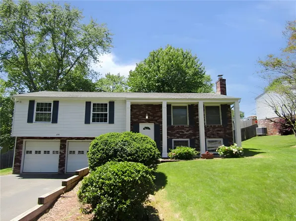238 Dodd Dr S, Washington, PA 15301