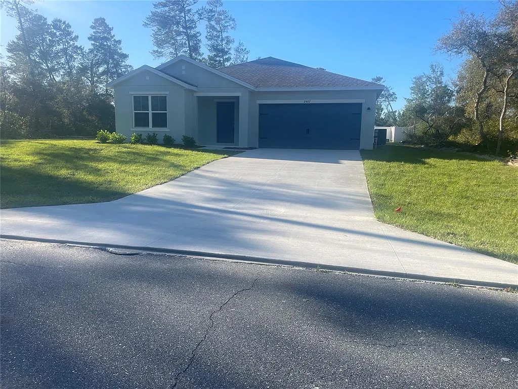 3 bed, 2.0 bath, 1684 sqft, $1,800 — Photo 2