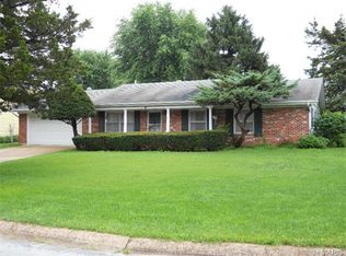 2 Dogwood Ln, Rolla, MO 65401