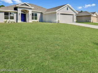1337 De Groodt Rd SW, Palm Bay, FL 32908