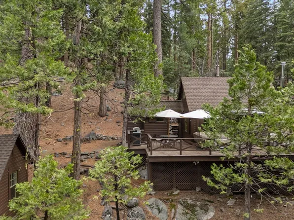 282 Sugarpine Rd, Pinecrest, CA 95364