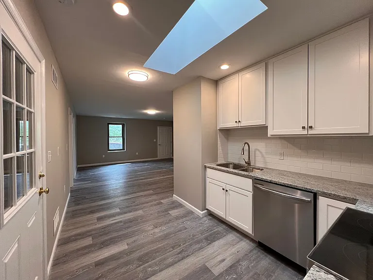 5477 Mauser St #C — Photo 1