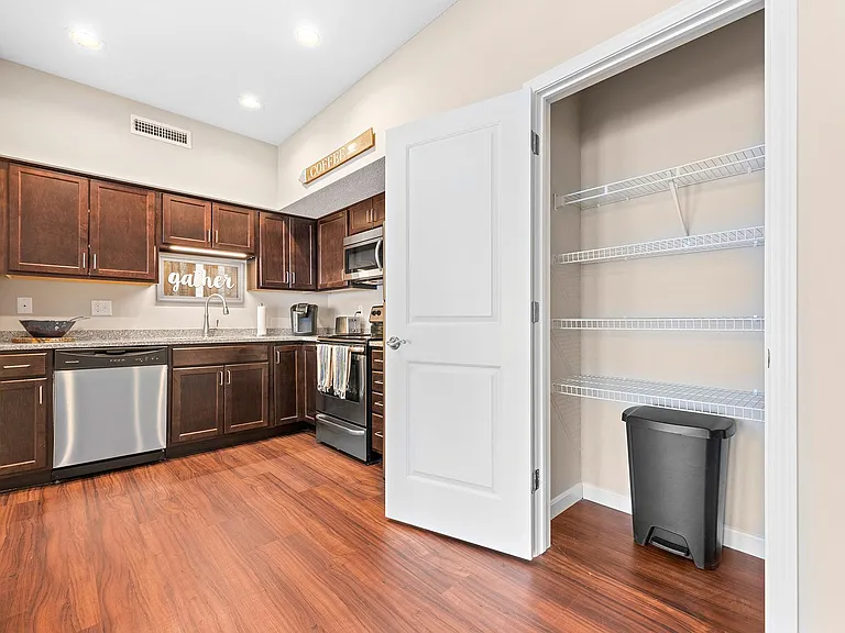 558 Colony Park Dr #301 — Photo 9