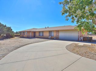 10325 Wilson Ranch Rd, Phelan, CA 92371