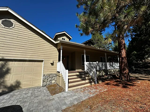2341 NW Great Pl — Photo 1
