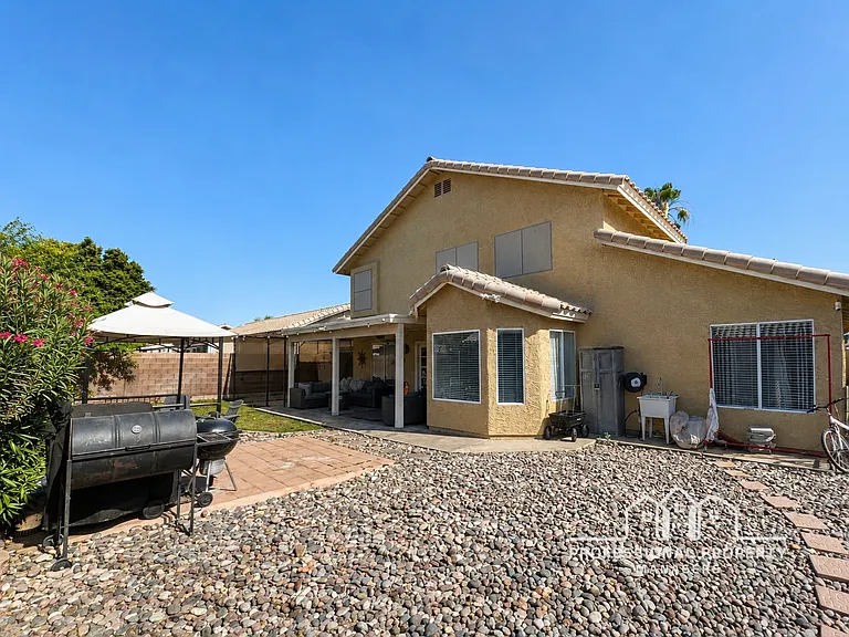 3522 W 12th Ln — Photo 32