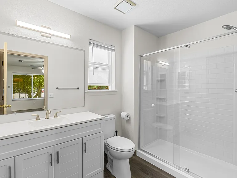 3040 Sheraton Ct — Photo 12