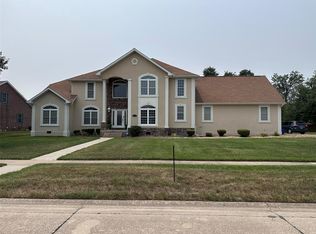 709 Lindenwood Dr, Sikeston, MO 63801