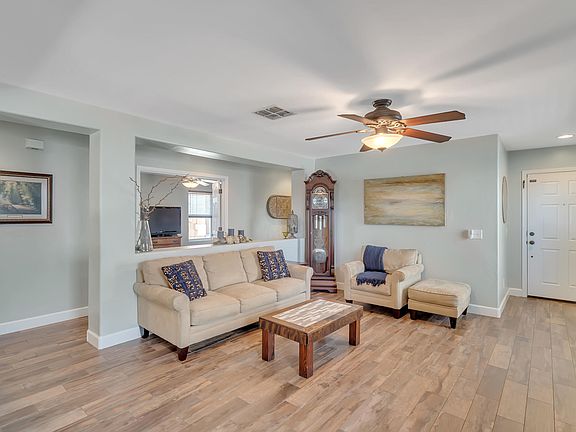 5th image of 1063 W Camino Luna Llena