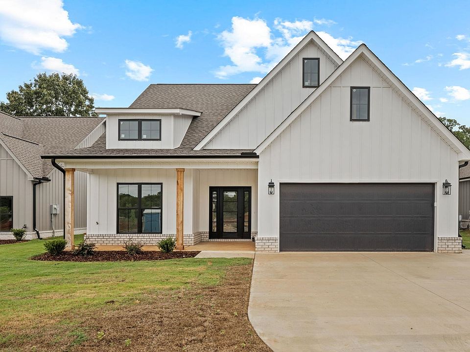 1st image of 44 Foster Dr