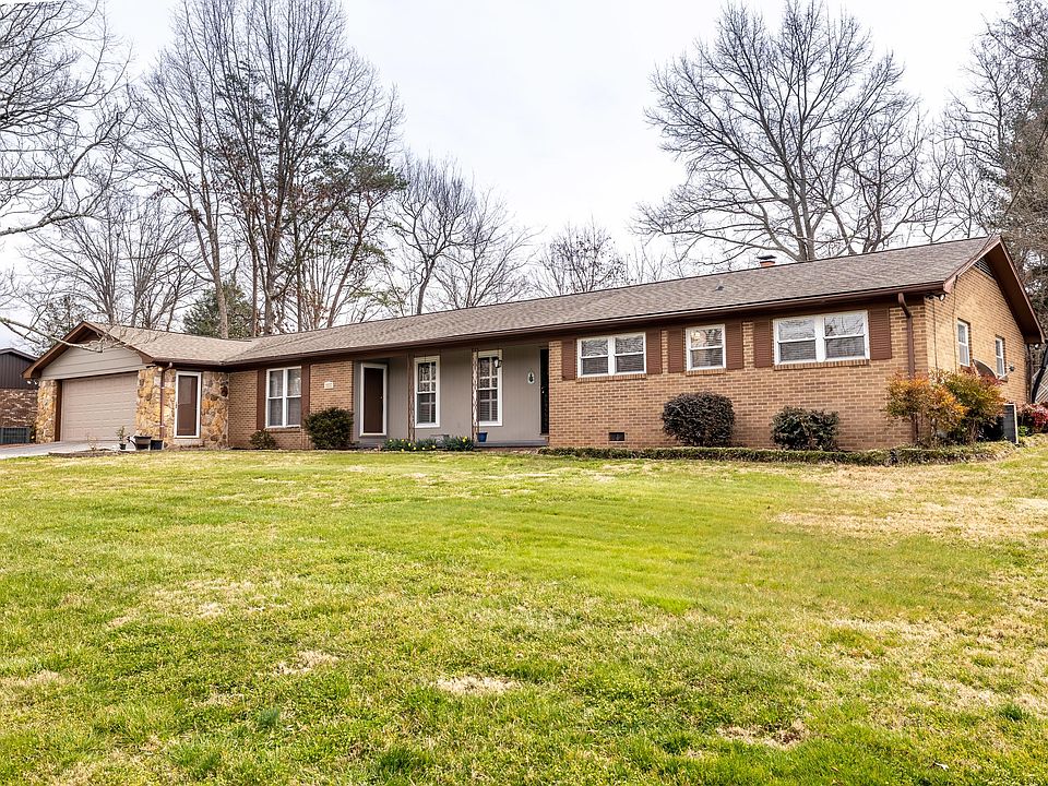 1st image of 2964 Marvin Cir