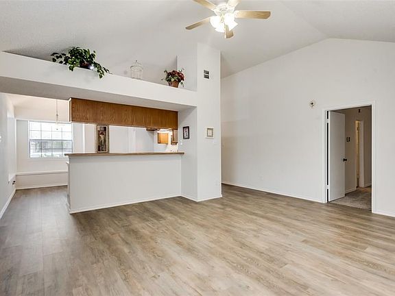 5th image of 10316 Hillhouse Ln