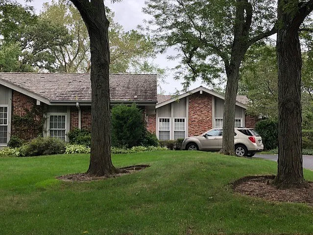 1260 Wild Rose Ln photo 1