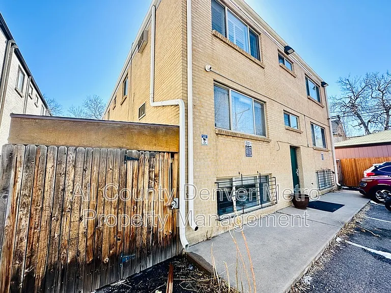 1435 Elizabeth St #10 — Photo 20