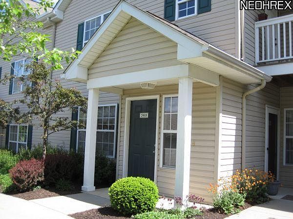 1st image of 29818 Lenox Dr