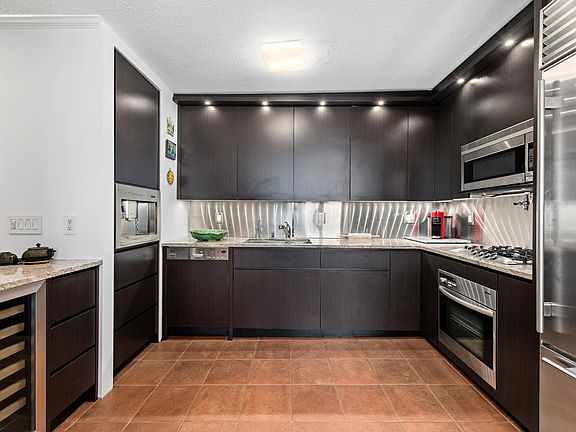 2nd image of 1601 3rd Ave APT 22K