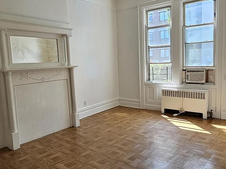 2481 Elm Pl #2 — Photo 8