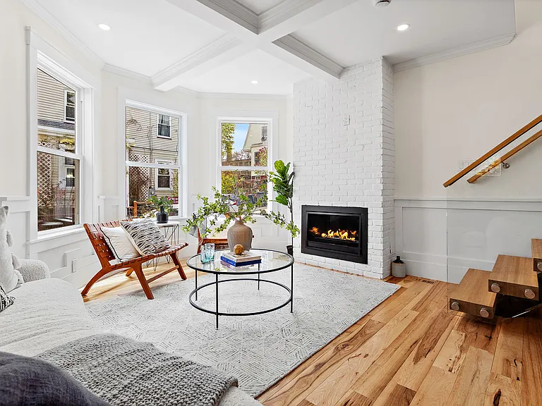 15 Spring Hill Ter — Photo 12
