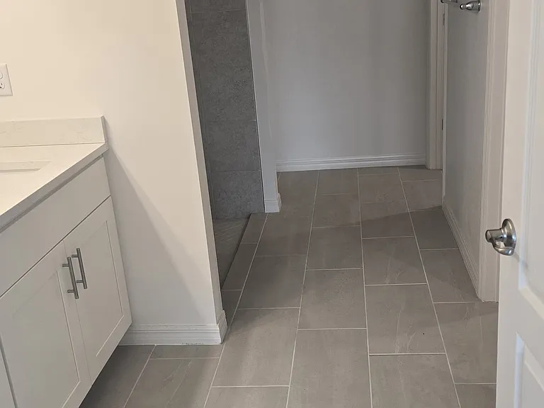 10500 SW Vasari Way — Photo 3