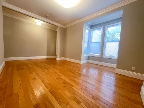 1669 Fulton St #A, San Francisco, CA 94117