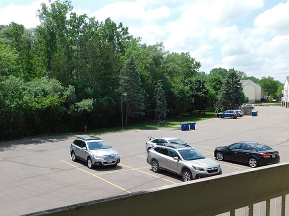 4th image of 2203 S Huron Pkwy APT 2