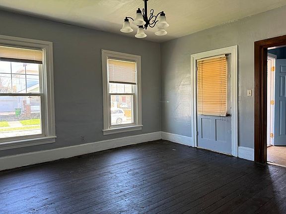 4th image of 291 Daisy Ave