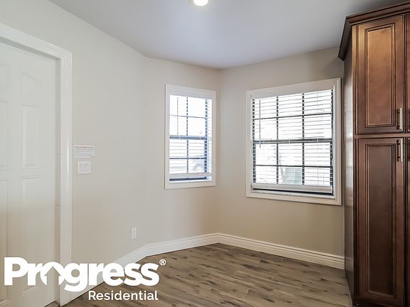 5th image of 1109 Miami Woods Ct