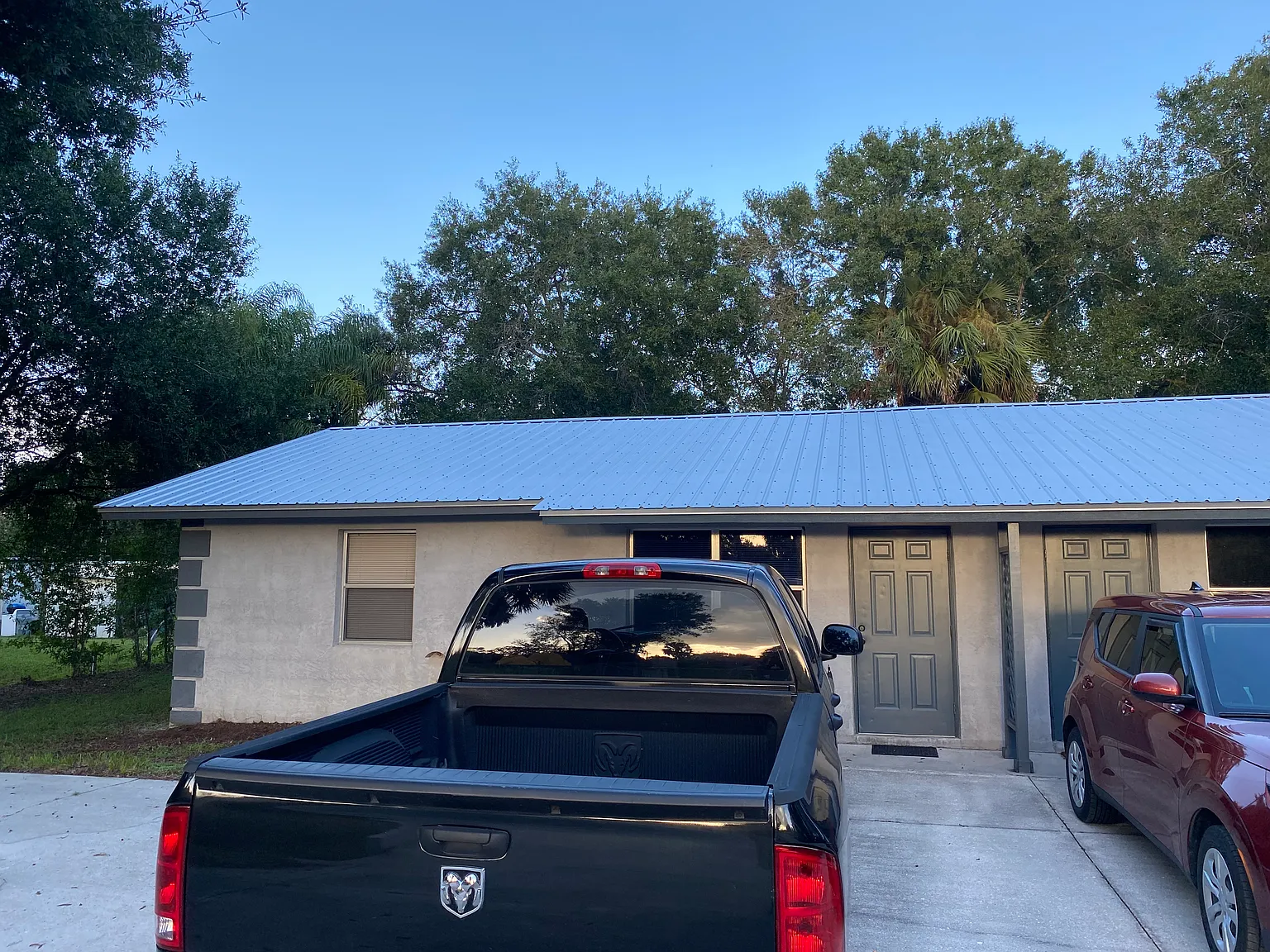 2 bed, 840 sqft, $1,300 — Photo 1