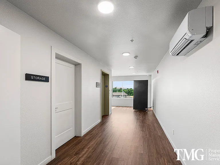 Terrace Heights — Photo 18