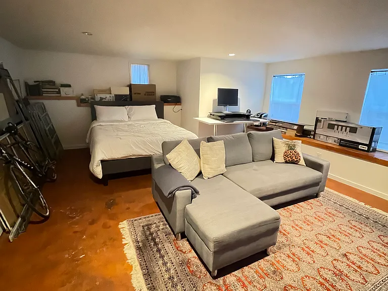 downstairs bedroom 2
