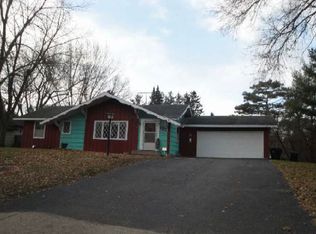 11548 Xavis St NW, Coon Rapids, MN 55433