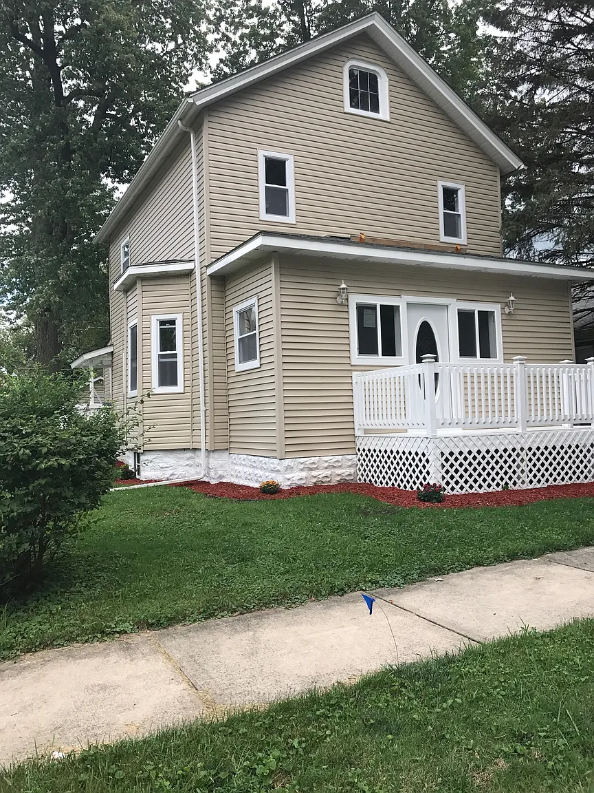 810 S Lincoln Ave photo 1
