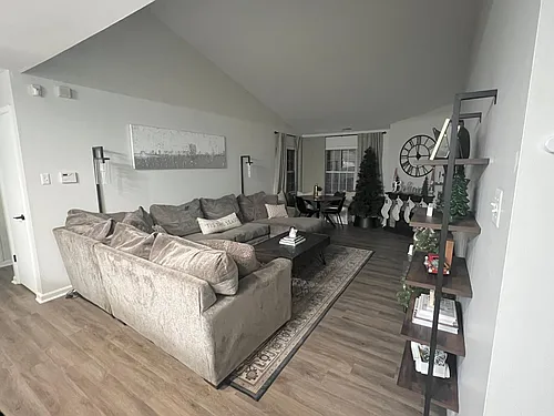 12 Pheasant Meadow Dr Photo 1