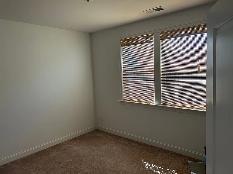 3477 Milford Dr — Photo 15