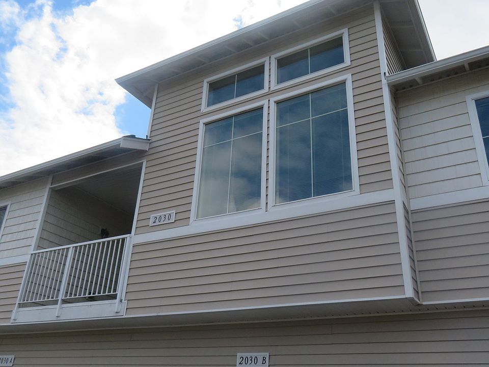 1st image of 2030 Garry Oaks Ave Unit C