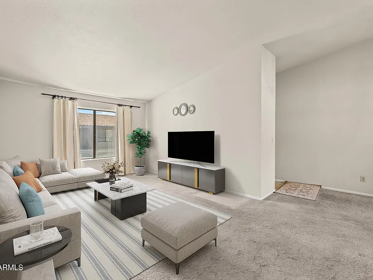 1402 E Guadalupe Rd #215 — Photo 9